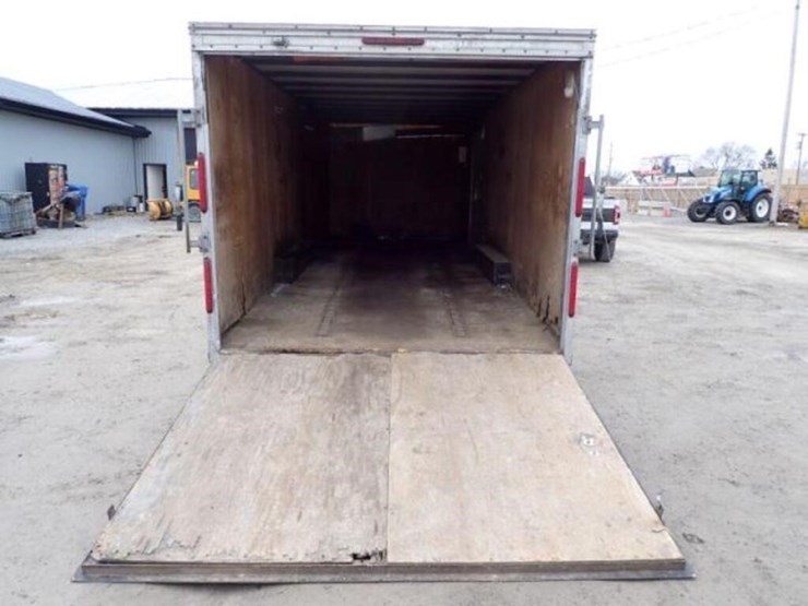 2011-car-mate-trailers-24-ft-t/a-enclosed-trailer-image-21