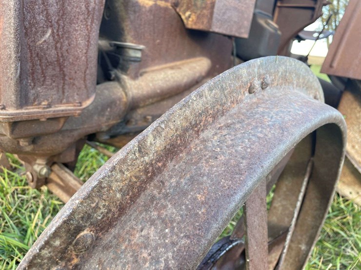 1927-fordson-tractor-image-18