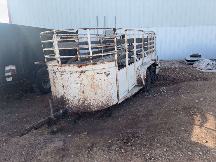 hale-livestock-trailer-image-1