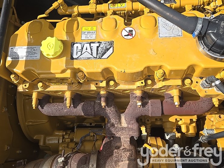 2019-caterpillar-336-image-115