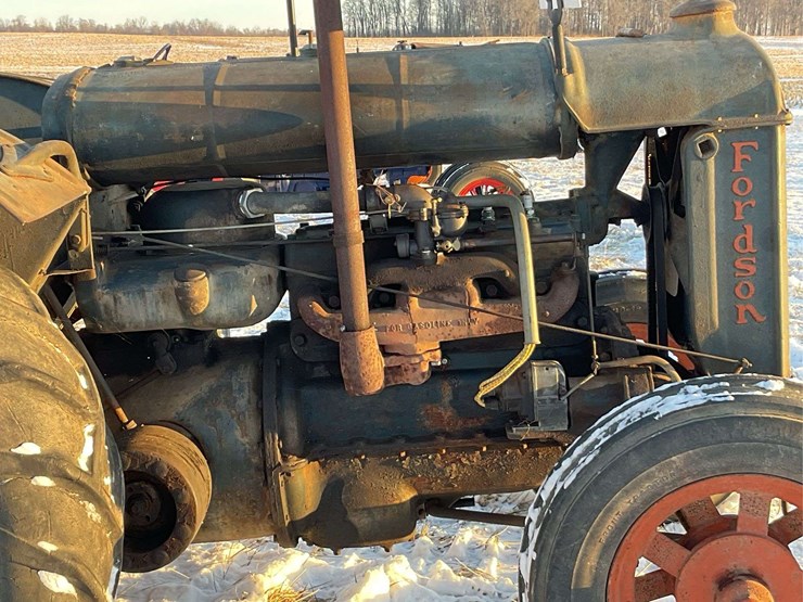 1935-fordson-image-22