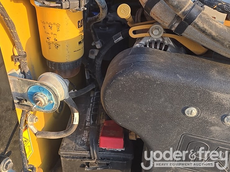 2022-caterpillar-289d3-image-51