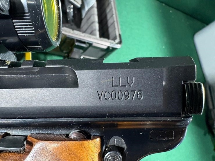 volquartsen-custom-22-lr-pistol-image-14