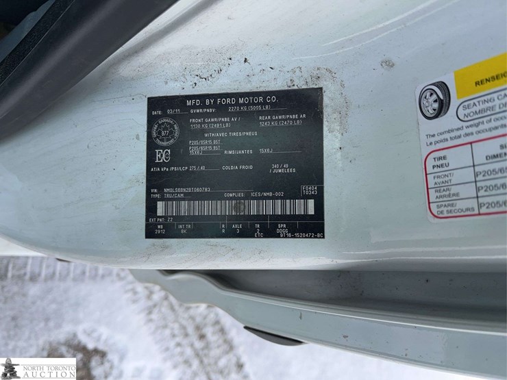 2011-ford-transit-connect-image-18