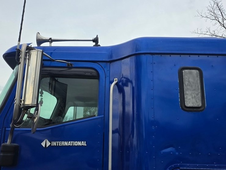 2006-international-9900-image-14
