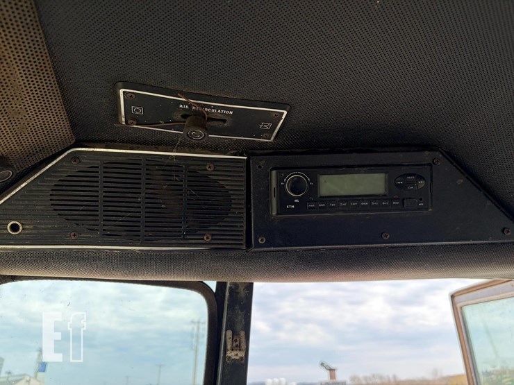 international-1086-image-28