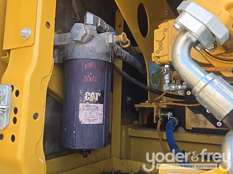 2019-caterpillar-336-image-44