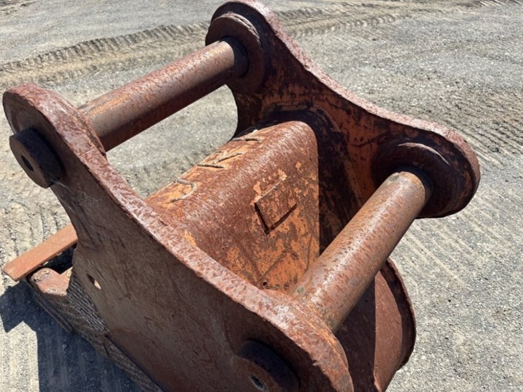 hitachi-ex270-lc-5-image-9