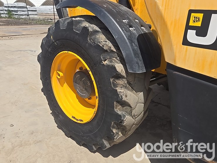 2018-jcb-512-56-image-21