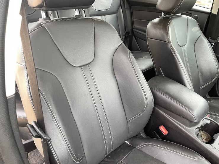 #505-•-2014-ford-focus-se-(has-wi-rebuilt-title)-image-40