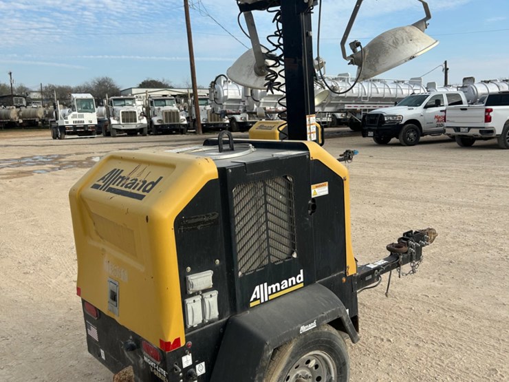 2019-allmand-light-plant-image-3