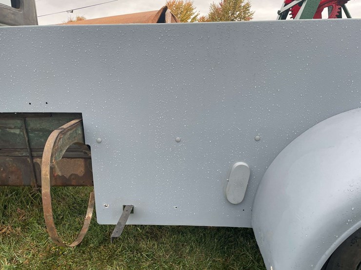 1935-ford-wrecker-image-45