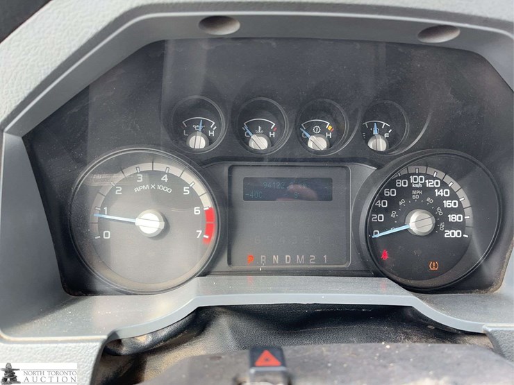 2014-ford-f350-image-12