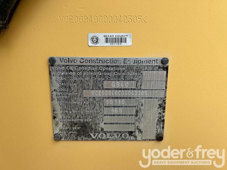 2008-volvo-g940-image-2