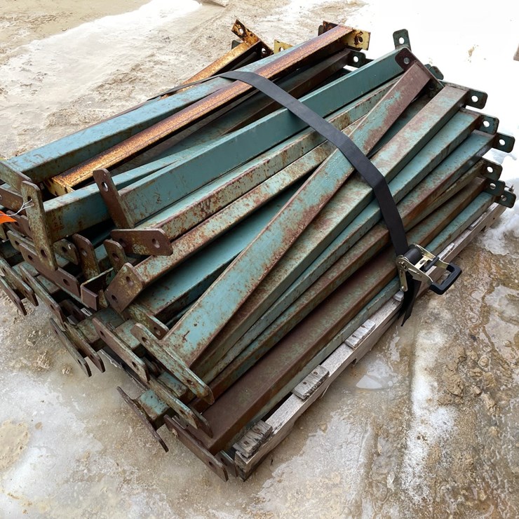 #3951 • Cantilever Rack Bracing