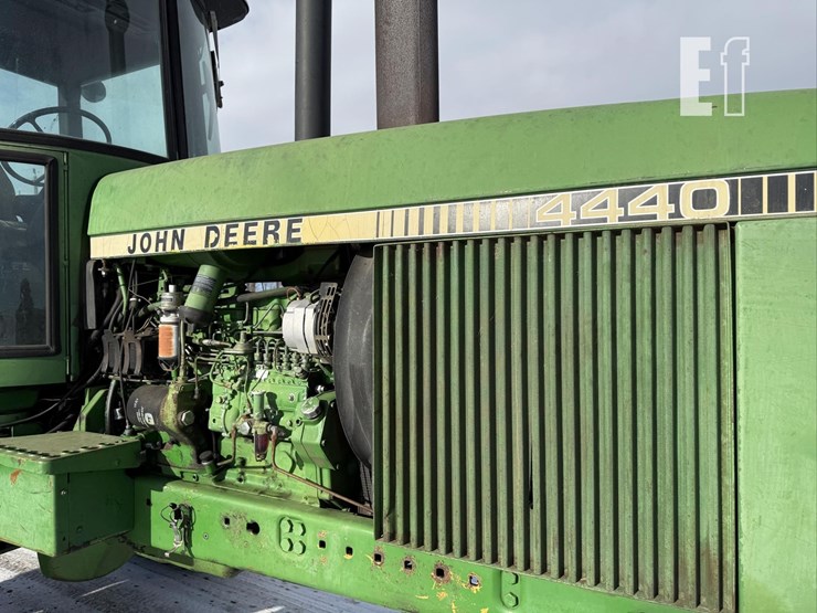 john-deere-4440-image-30