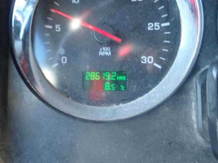 2013-kenworth-t800-image-17