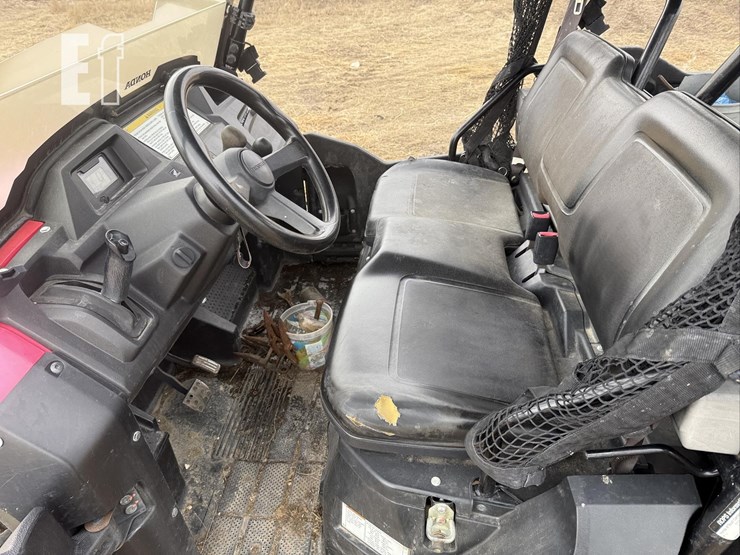 2016-honda-pioneer-700-image-17