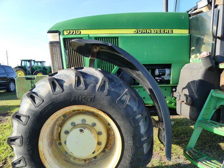 2001-john-deere-7710-image-9