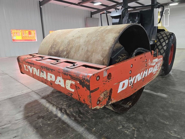 2011-dynapac-ca250d-ii-image-9