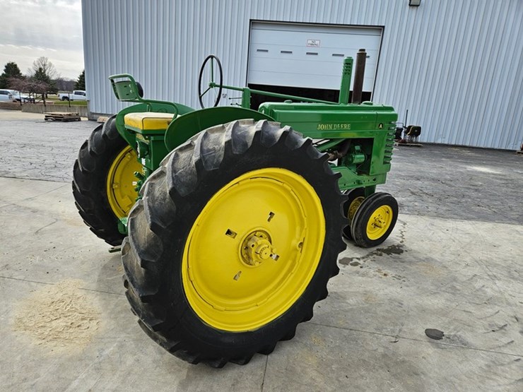 1950-john-deere-model-a-image-5