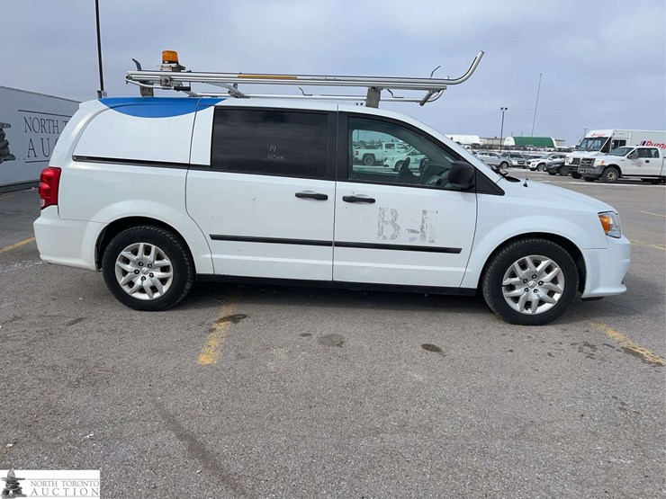 2014-ram-c/v-image-4