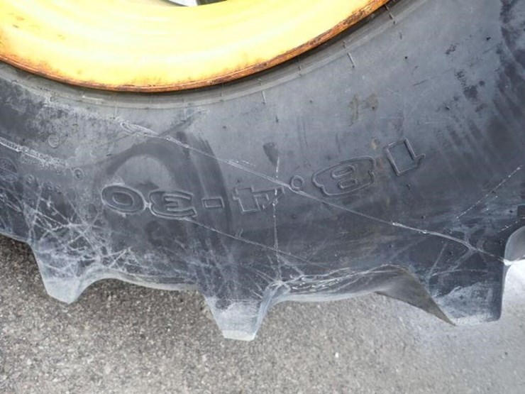 2016-john-deere-5085e-image-71