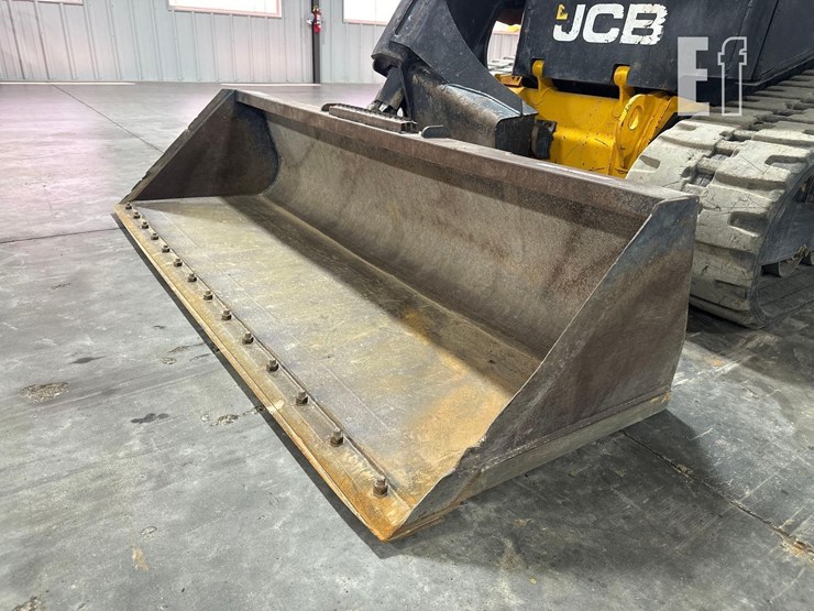 2021-jcb-3ts-8t-image-9