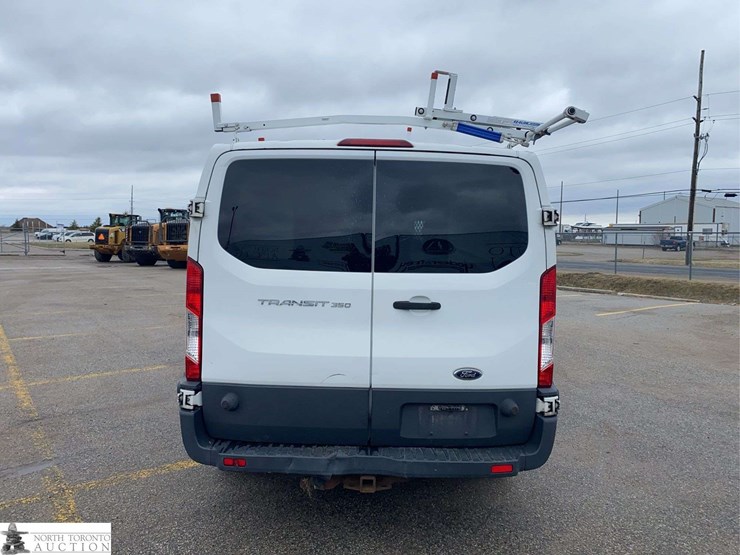 2015-ford-transit-image-5