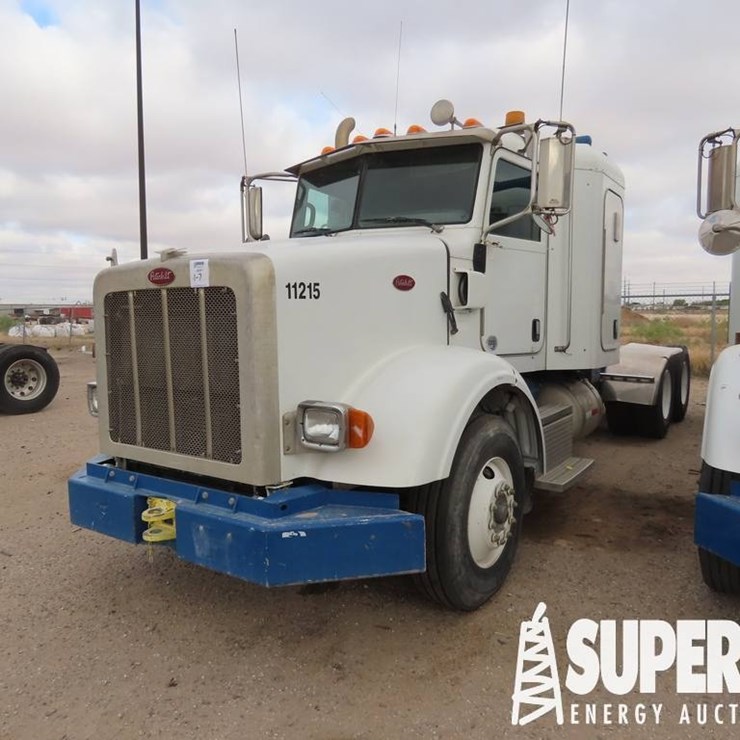 2015 PETERBILT 365