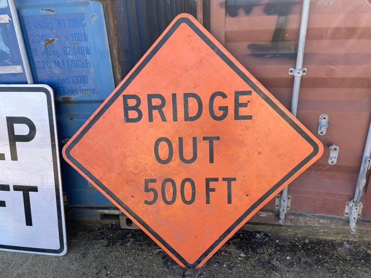 #3932-•-(2)-metal-retired-road-signs-image-9