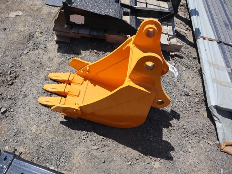 caterpillar-305-image-2