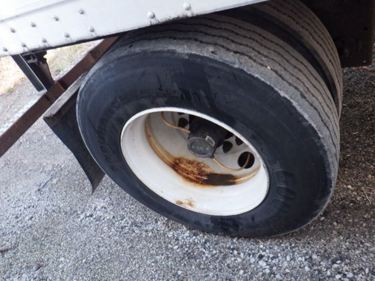 2018-strick-van-image-8