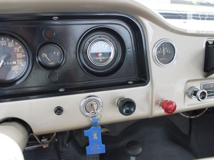 #801-1964-gmc-3/4-ton-pickup-4x4-8'-bed-89000-mile-image-14