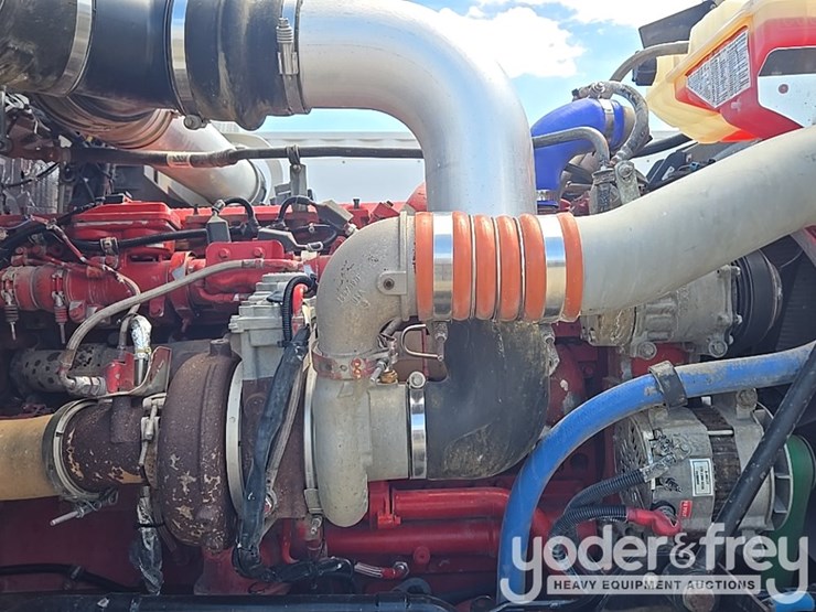 2014-kenworth-t880-image-98