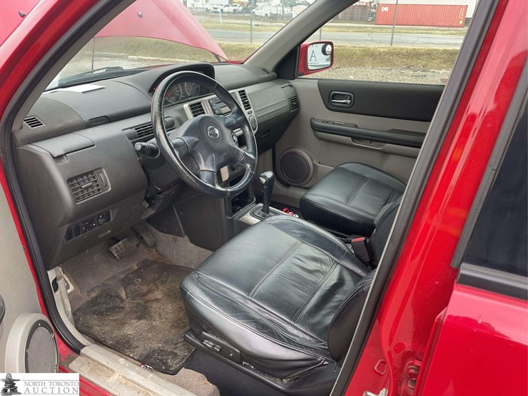 2006-nissan-x-trail-image-11