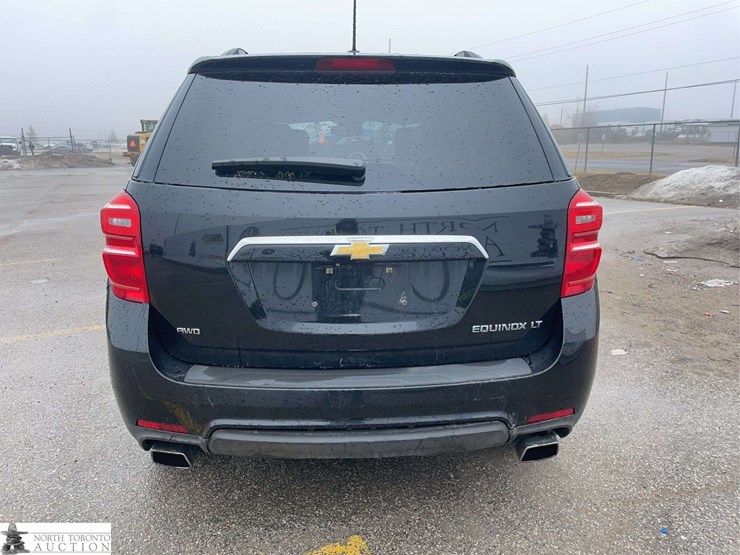 2016-chevrolet-equinox-image-6