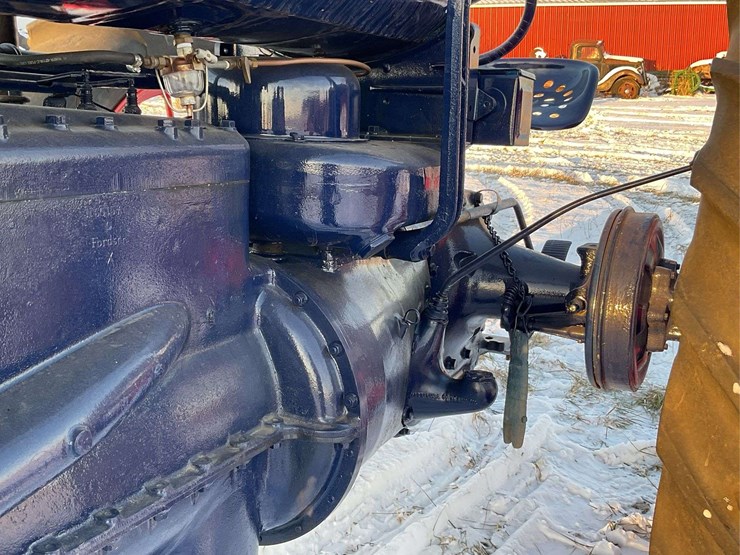 1937-fordson-all-around-england-image-35