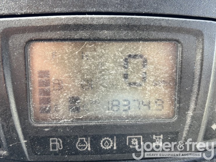 2018-kubota-rtvx1140-image-61