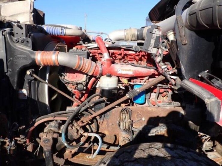 2013-kenworth-t800-image-27