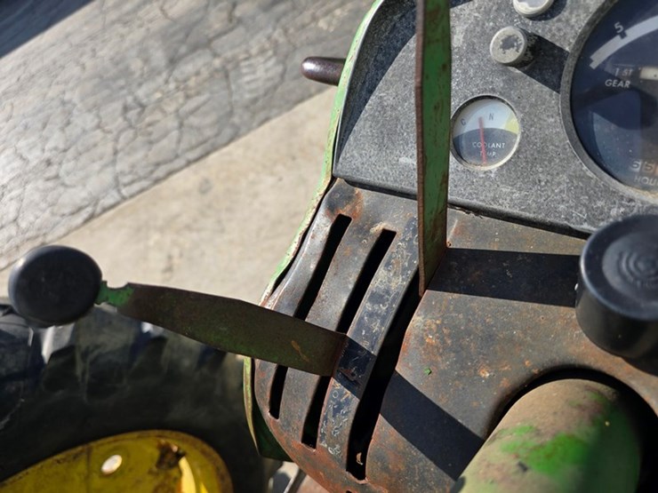 1967-john-deere-2510-image-28
