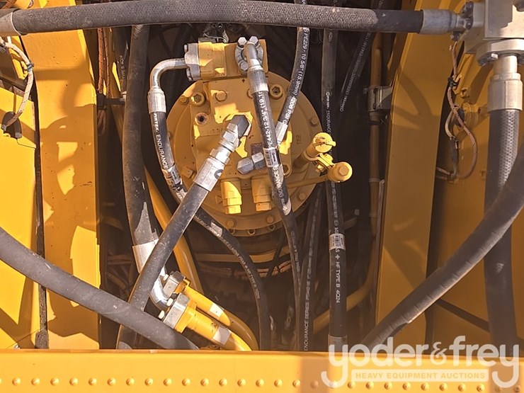 2017-caterpillar-336fl-image-82