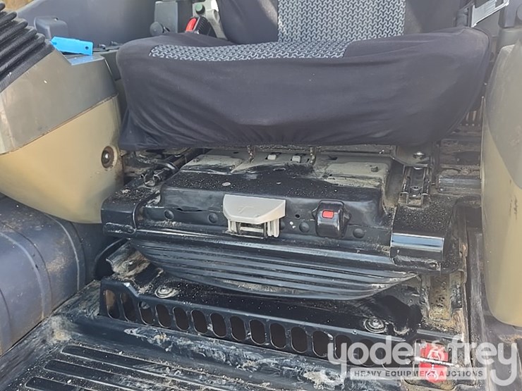 2015-komatsu-pc490-lc-11-image-142