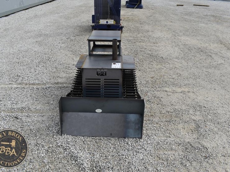 caterpillar-dozer-lawn-ornament-42914-image-2