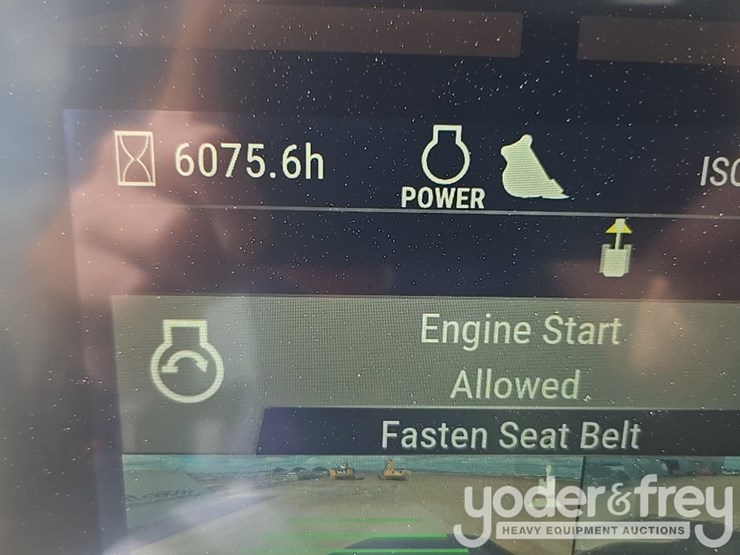 2019-caterpillar-336-image-81