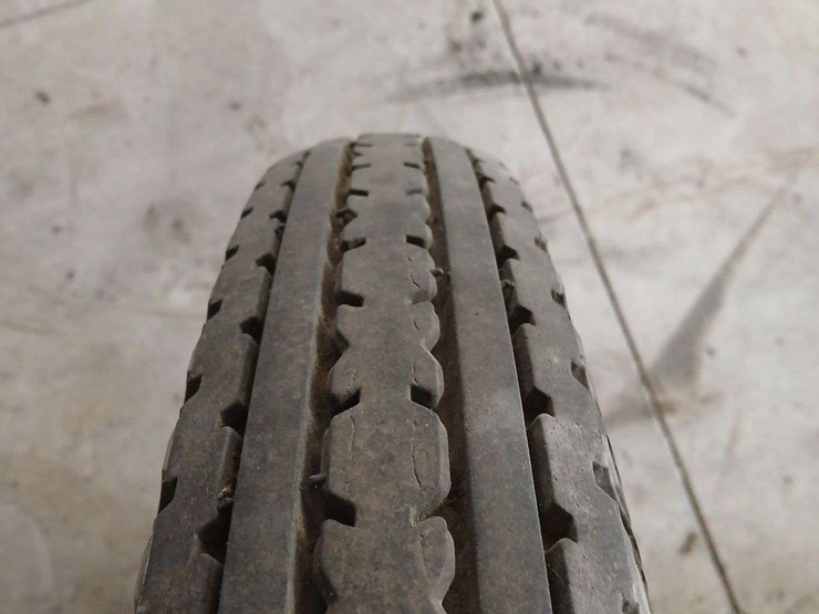 (4)-4.40/4.50-21-tires-image-5