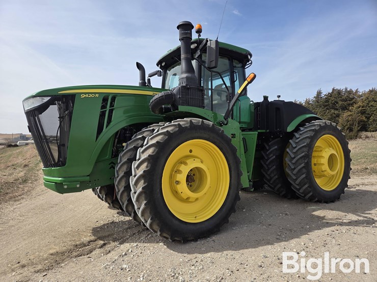2018-john-deere-9420r-image-1