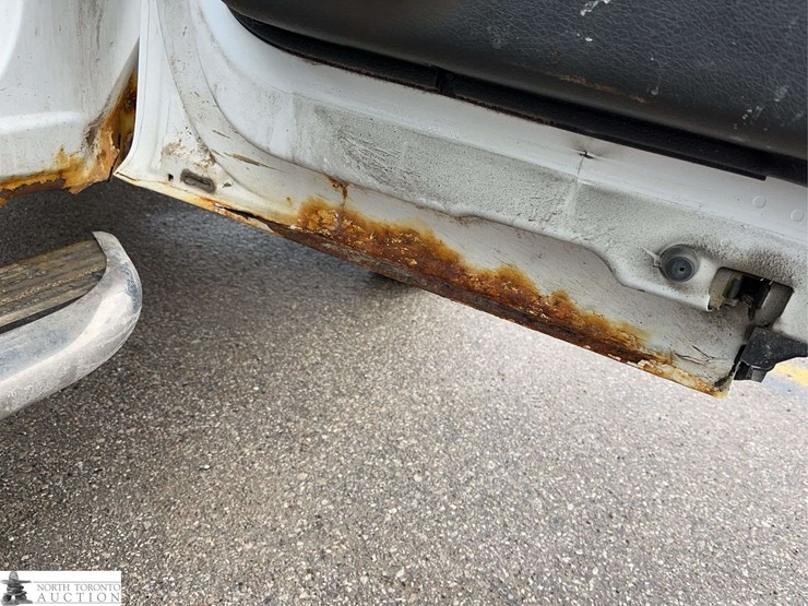 2014-ford-f150-image-27