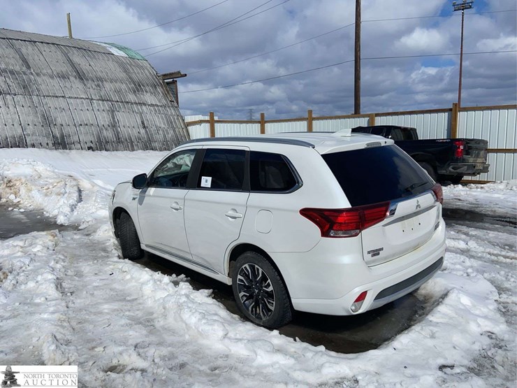 2018-mitsubishi-outlander-image-6