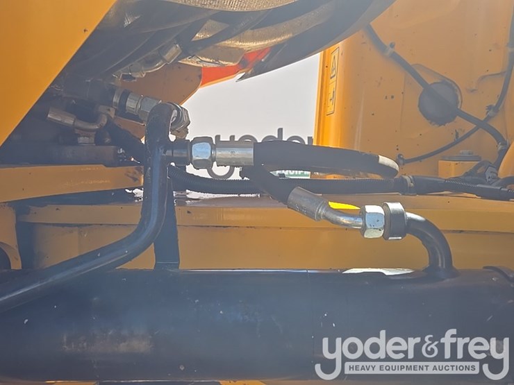 2020-jcb-457zx-image-45